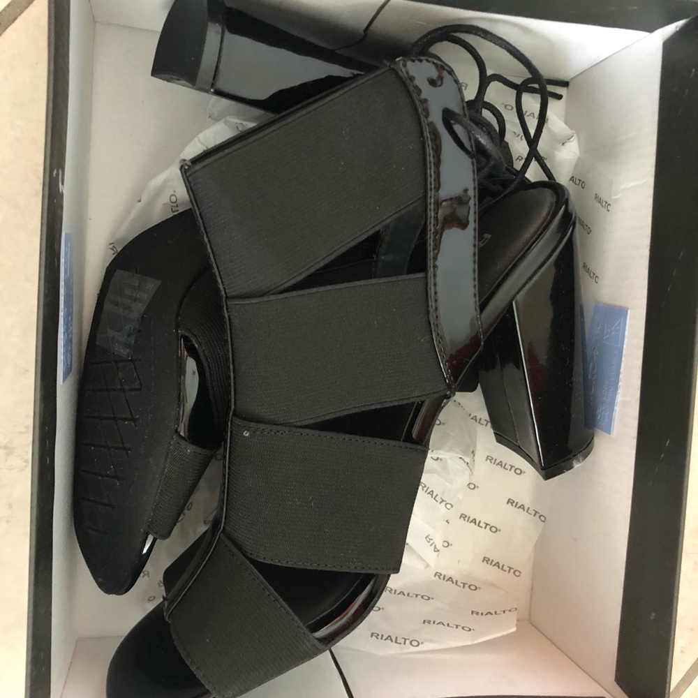 Rialto Black Heels